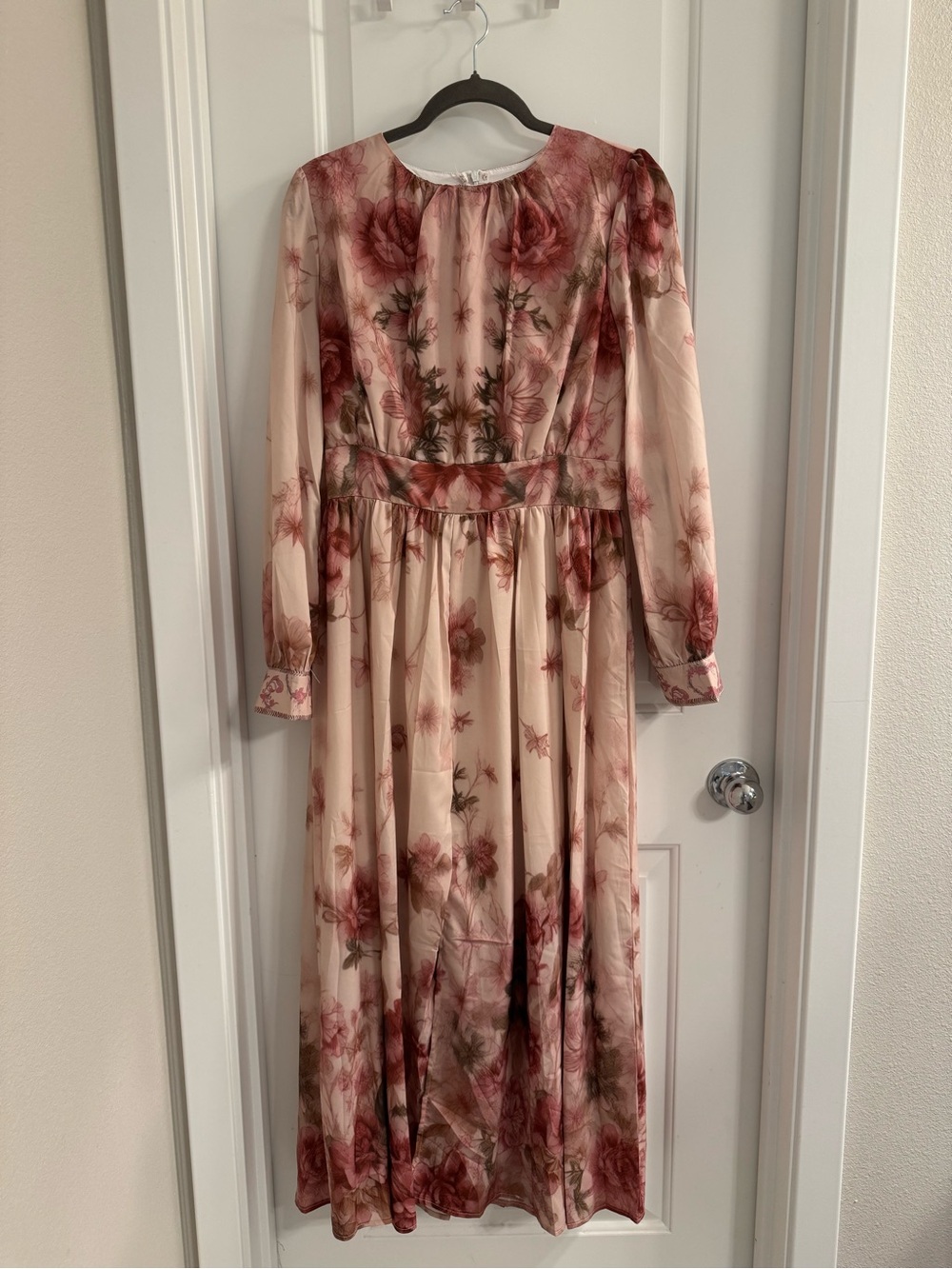 Floral Long Sleeve Maxi Dress in Blush and Rose